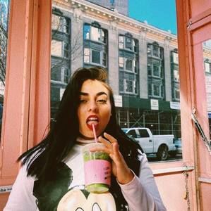 Meet your Posher, Sofia